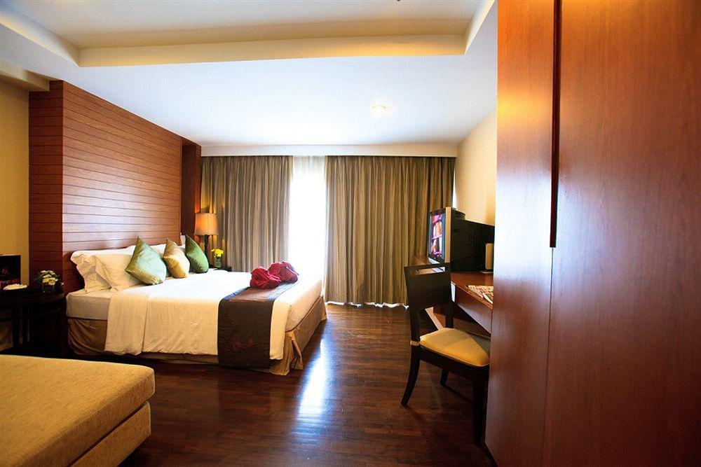 Furamaxclusive Sathorn, Bangkok Hotel Room photo