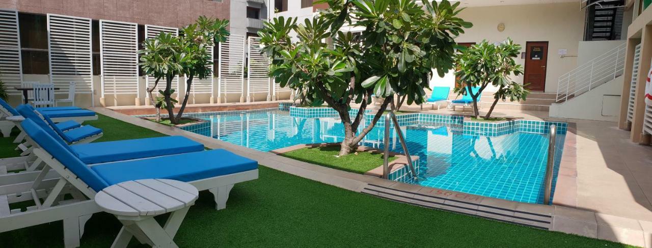 Furamaxclusive Sathorn, Bangkok Hotel Exterior photo